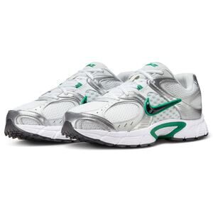 NEW Nike V5 RNR White Pine Green HJ5228-100 Men's Size 9 NWB